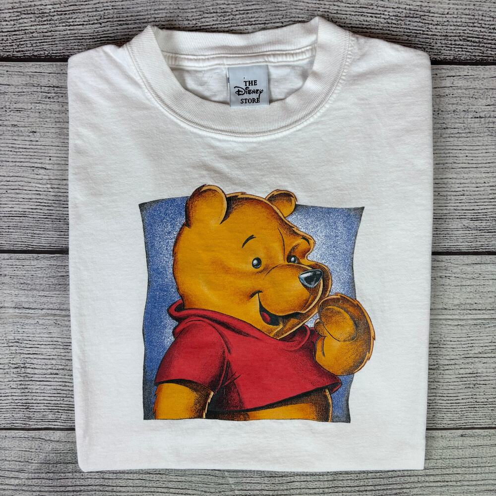Vintage 1990s Winnie the Pooh Disney Cartoon T-shirt